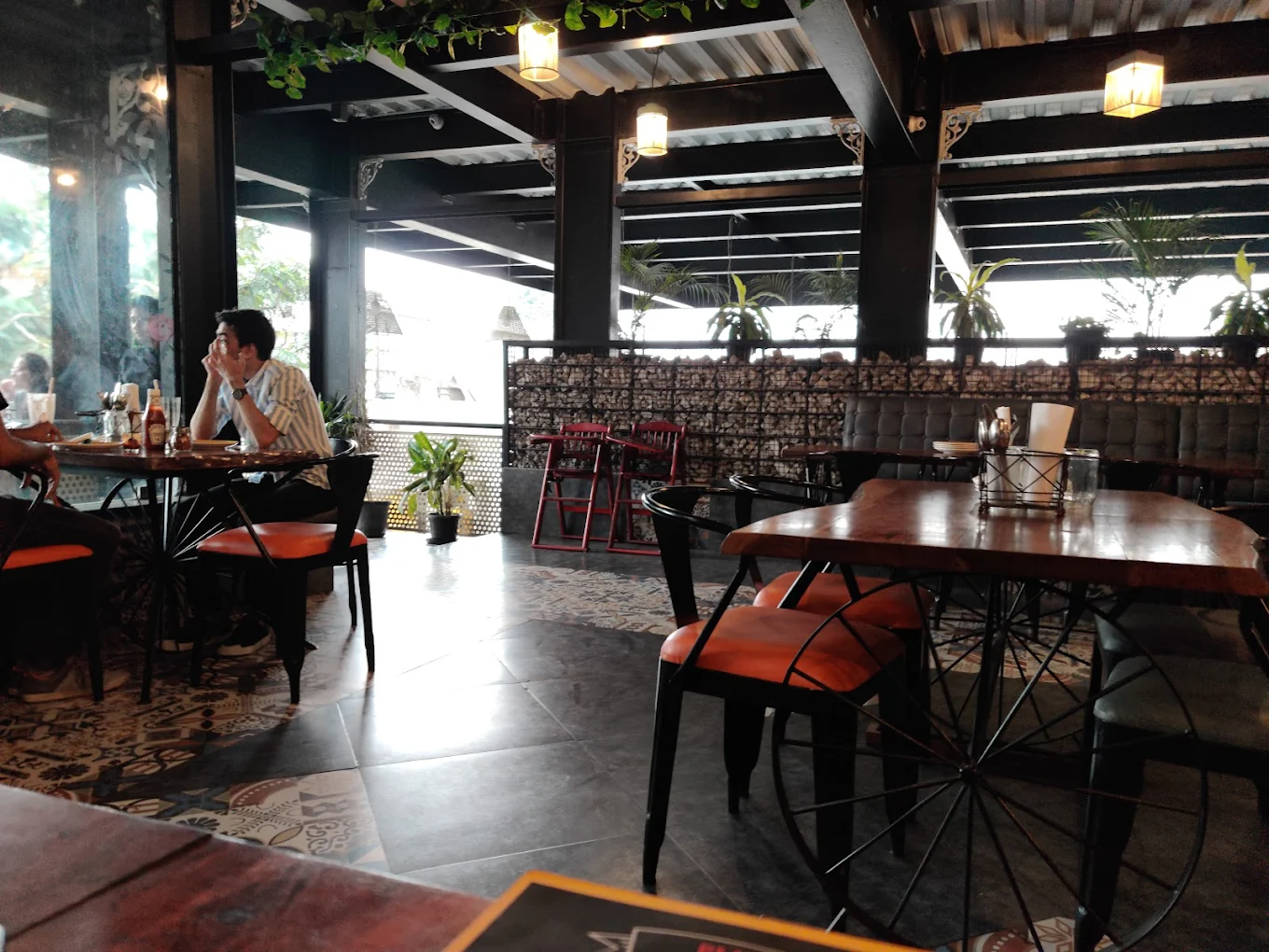 The Bangalore Cafe