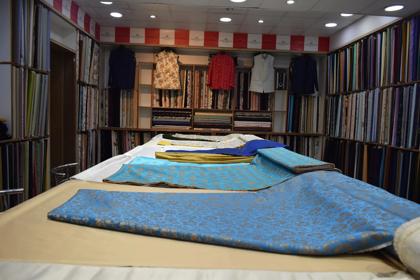 Tip Top Fashion & Fabrics