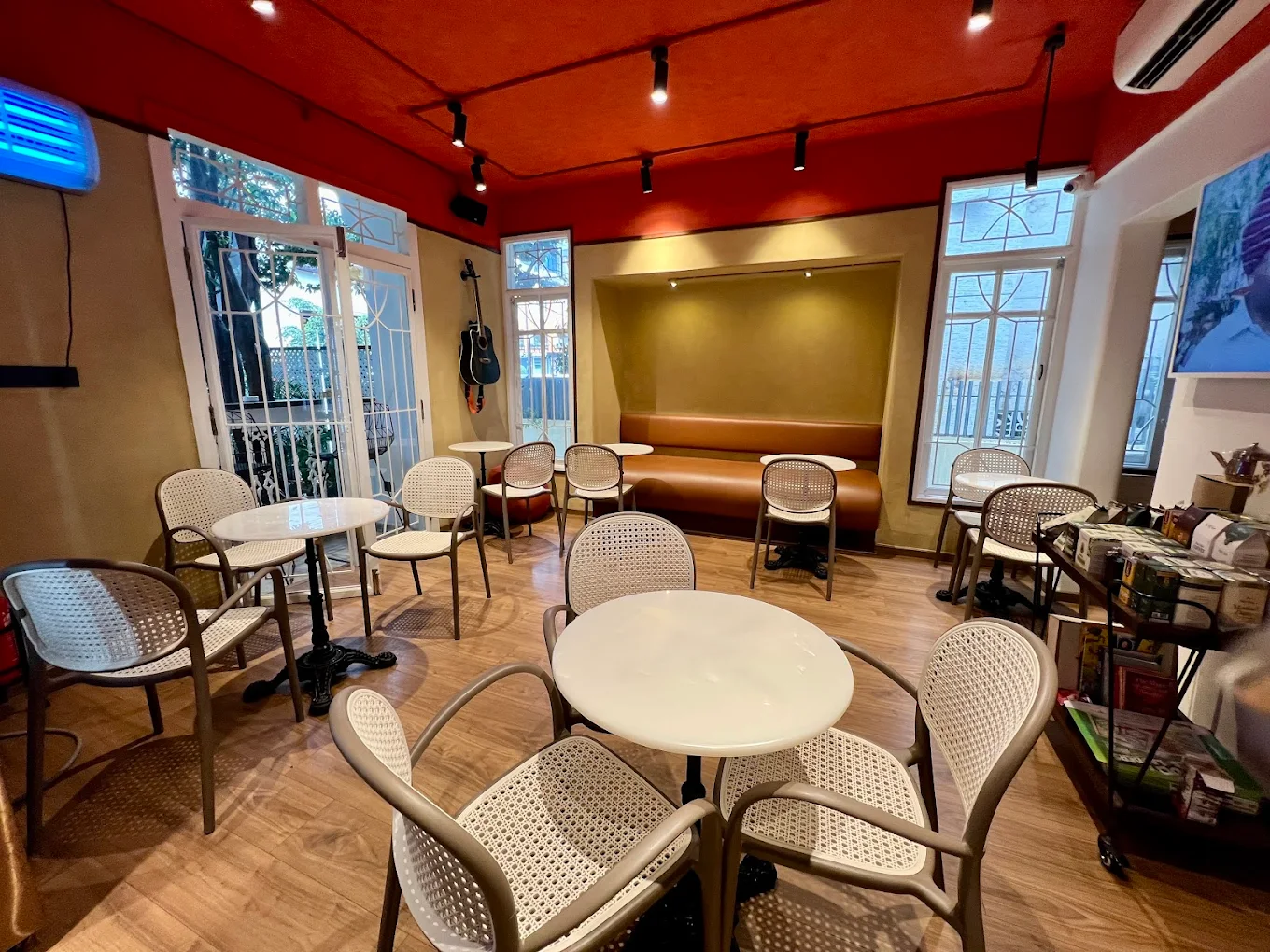 Hatti Kaapi Signature